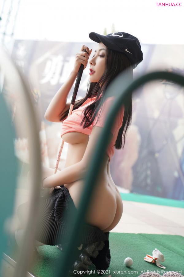 闫雪松 松果儿 [XiuRen]高清写真图 2021.01.04 No.2966 果儿Victoria第49张图片